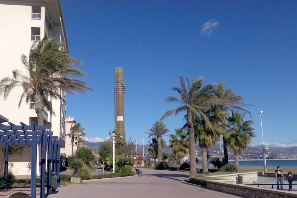 Playa Huelin Beach Málaga Extérieur photo