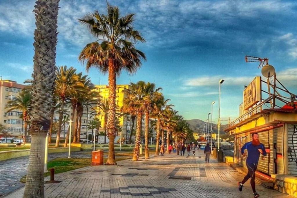 Playa Huelin Beach Málaga Extérieur photo